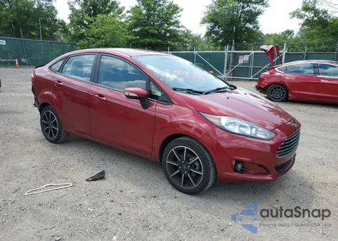 2015 Ford Fiesta Se z USA, uszkodzony, nr VIN 3FADP4BJ5FM117563